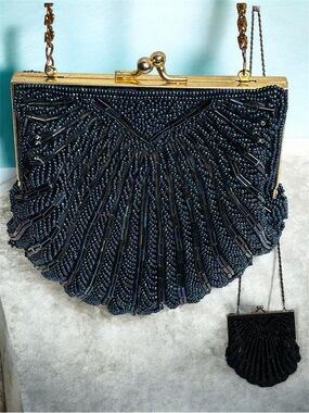 Vintage Evening Clutch Navy Blue Beaded Purse Kiss Lock Gold Chain Strap